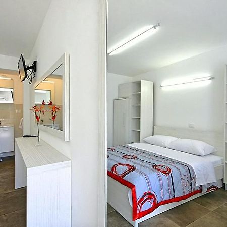 Apartmani Elio Umag Exterior photo